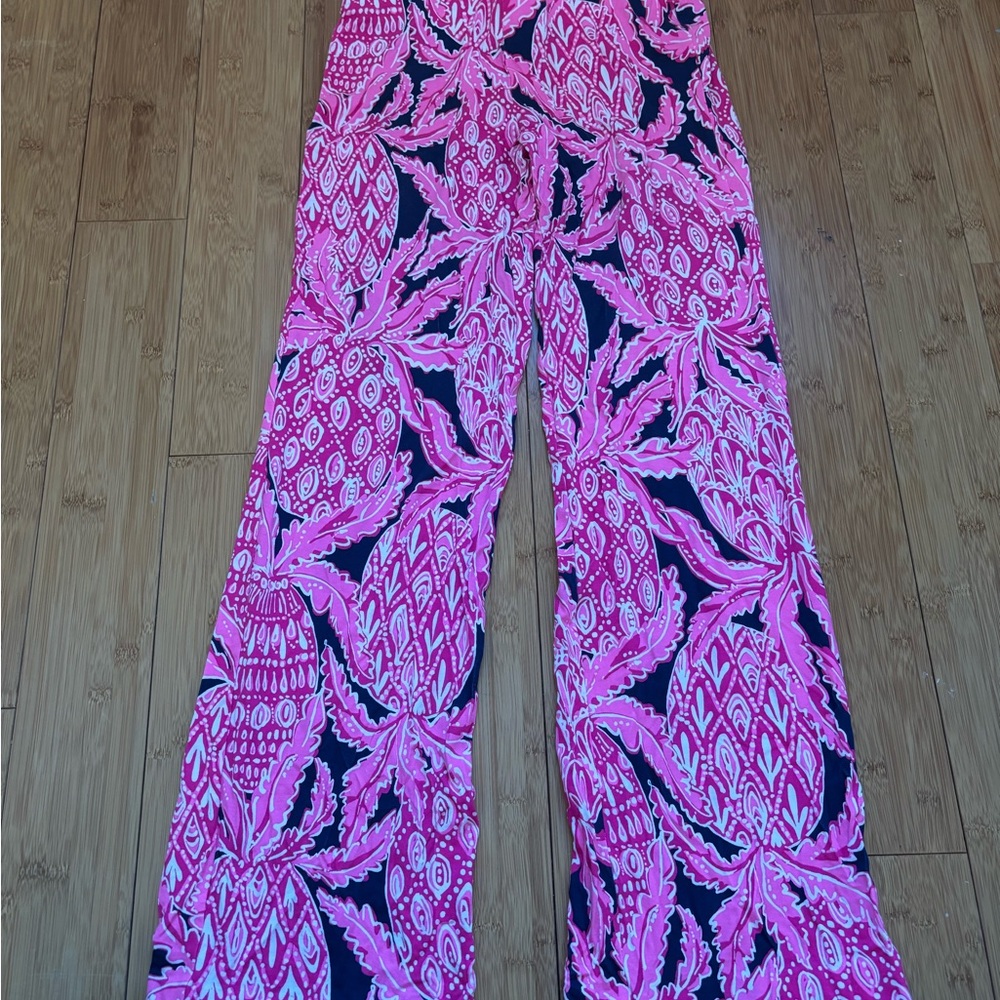 Lilly Pulitzer Pink and Navy Patterned Pants